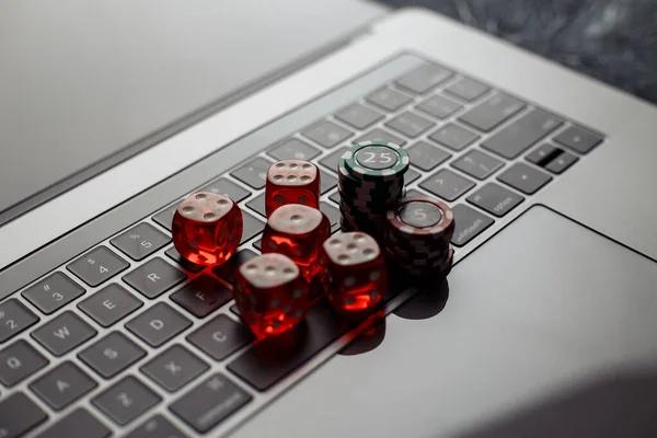 Trang cá độ bóng đá uy tín và những điều cần biết